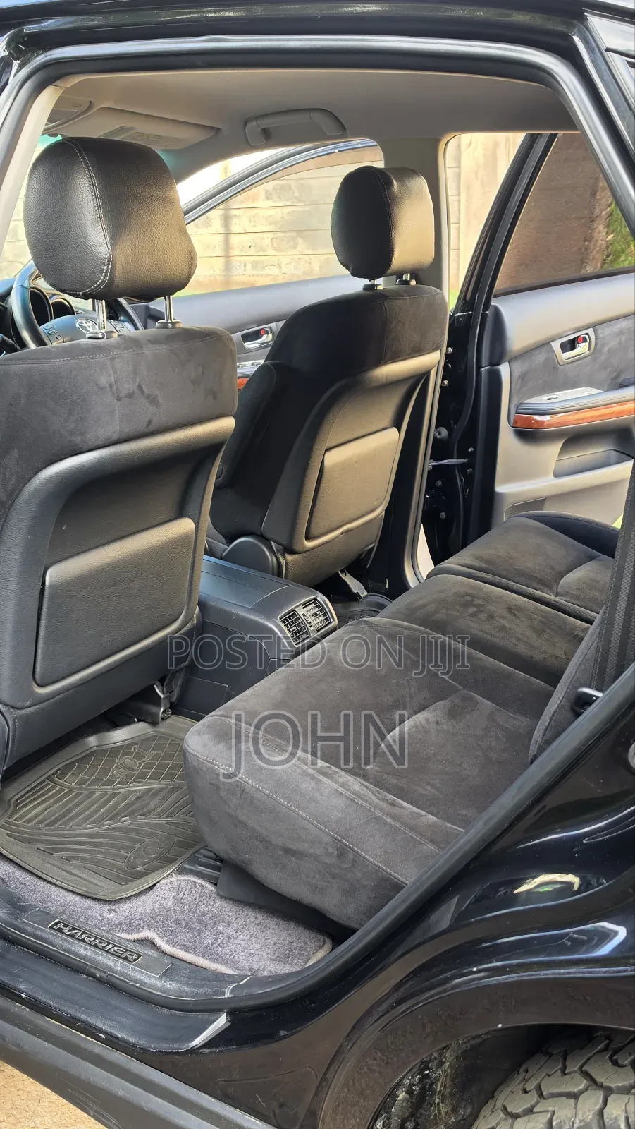 Toyota Harrier 2.4 2012 Black