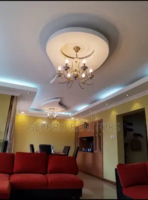 4bdrm Maisonette in Phenom Estate for sale