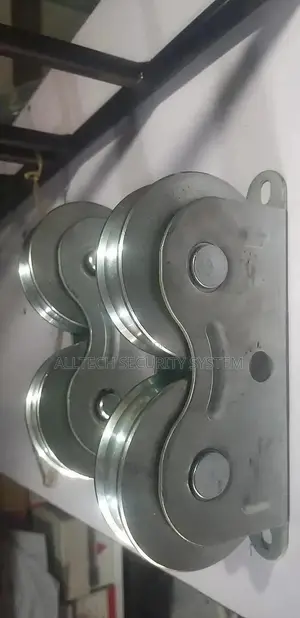 Double Sliding Gate Guide Rollers