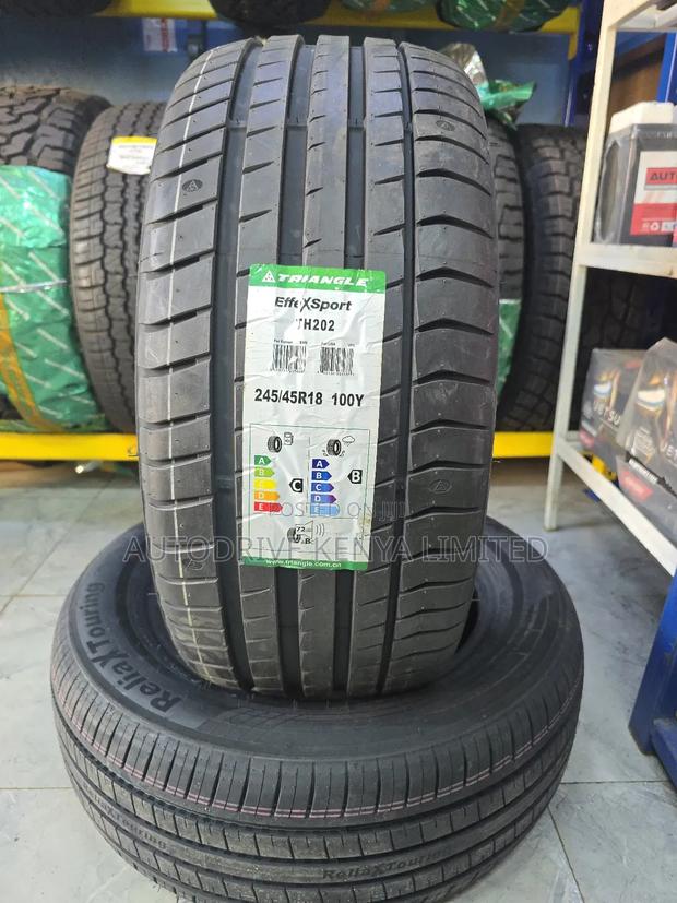 245/45r18 Triangle Sport Tire