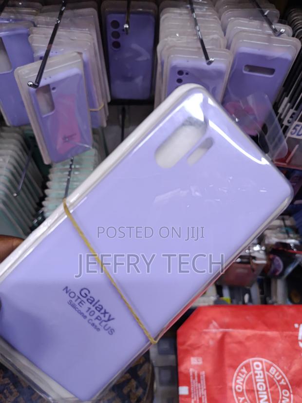 Lisen Samsung Galaxy Note 10+ Liquid Silicone Case With Cloth Lining - thumbnail 2