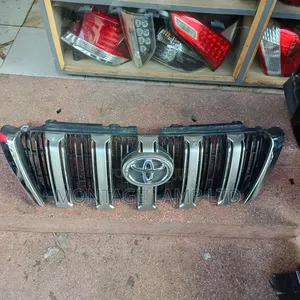 Front Grille Prado 150