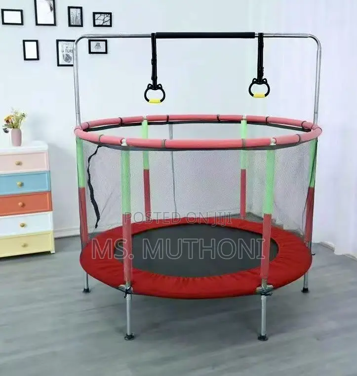 Kids' 4ft Trampoline With A Safety Enclosure Net,