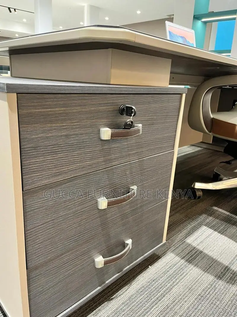 2.4 Meters Executive Boss L-Shaped Desk