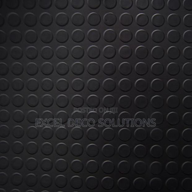 Coin Rubber Mat Flooring for Gym, Garage and Commercial Areas