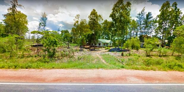 4.3 Acres Highway Frontage Plot For Sale – Mavueni - main view