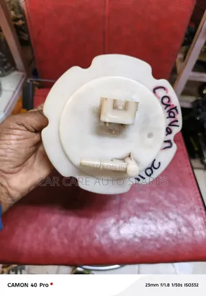 Fuel Pump Nissan Caravan 2011