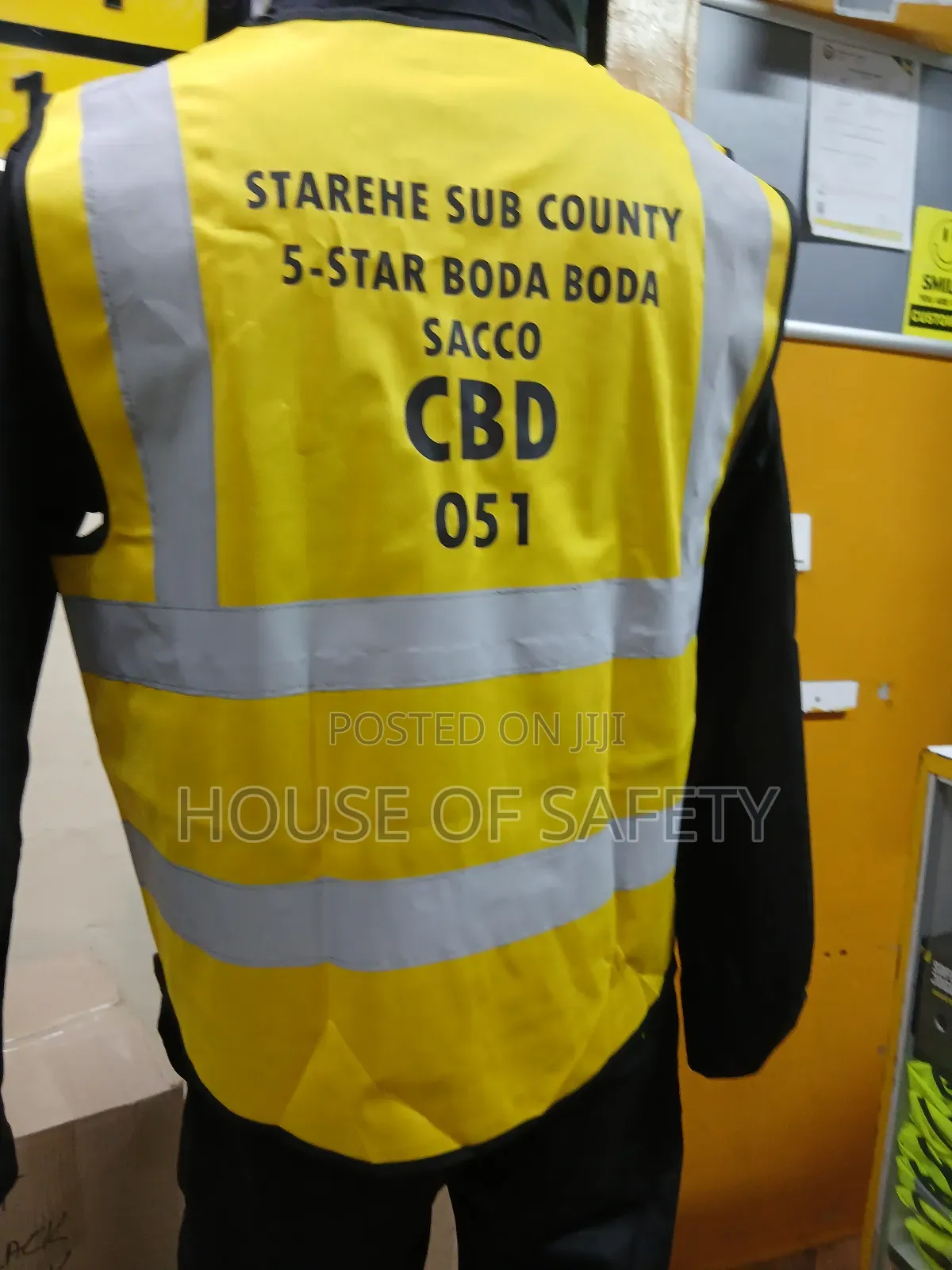 In Low Lights Vest Jackets Users