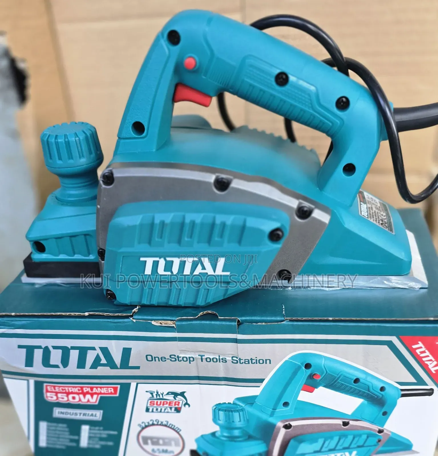 Total 550w Electric Planer/ Planer