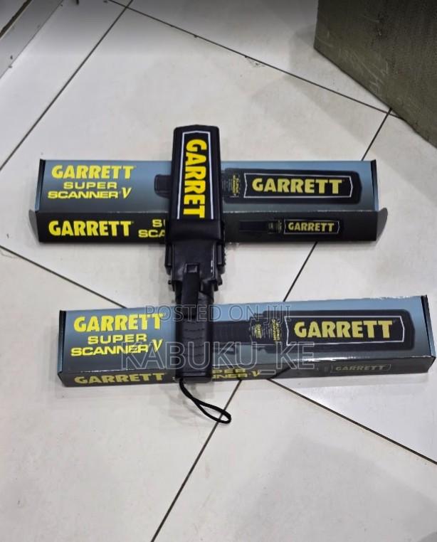 New Garrett Handheld Metal Detector