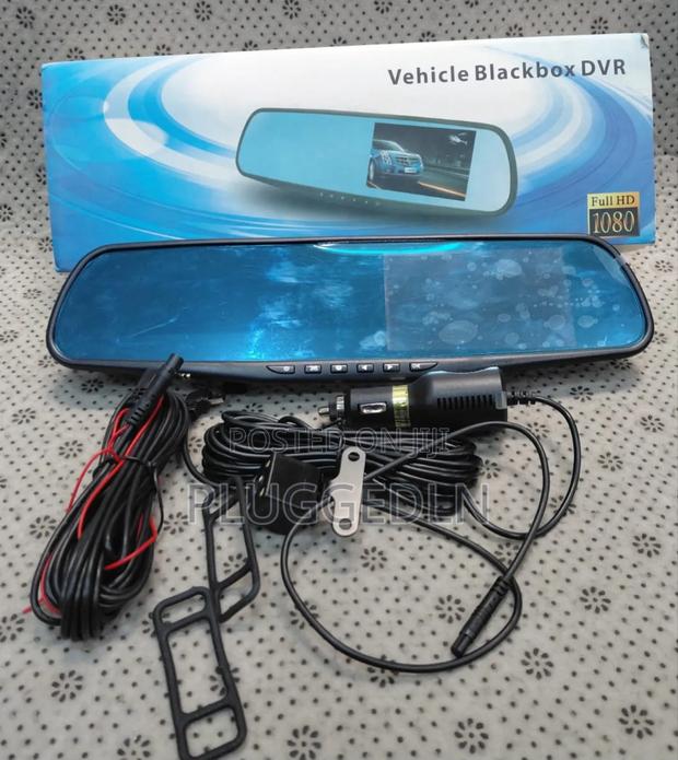 Generic Vehicle Blackbox DVR Rearview Mirror Dashcam. - main view