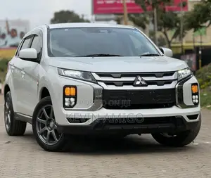 Mitsubishi RVR 2020 White