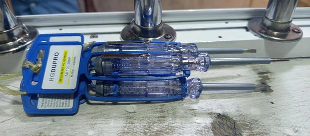 Electrical Tester - main view