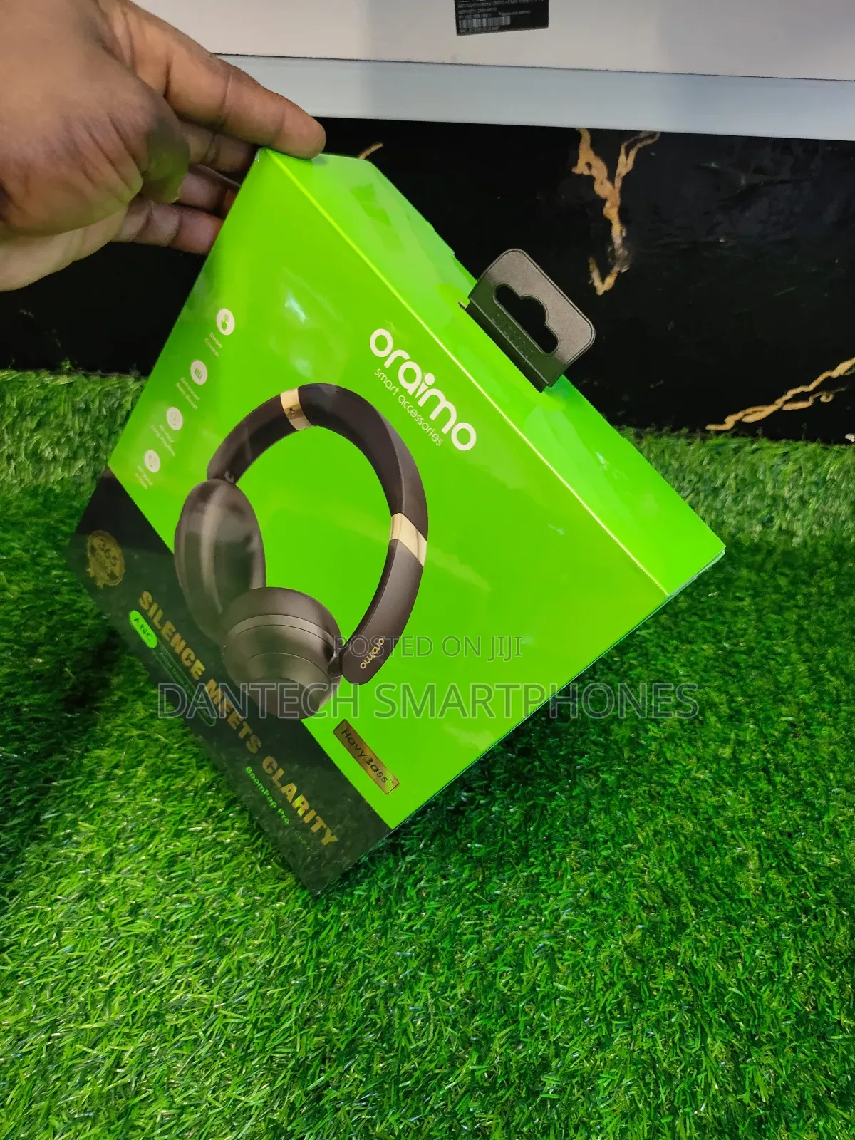 Oraimo Boompop Pro.