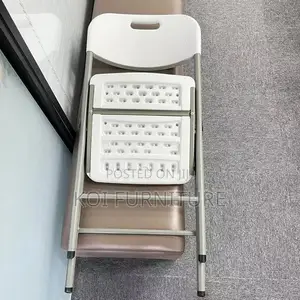 Chair : Generic Portable Folding Plastic Chair