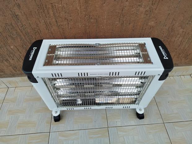 Premier 2000w Quartz Room Heater - thumbnail 3