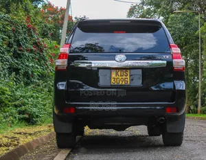 Toyota Land Cruiser Prado 2016 Gray