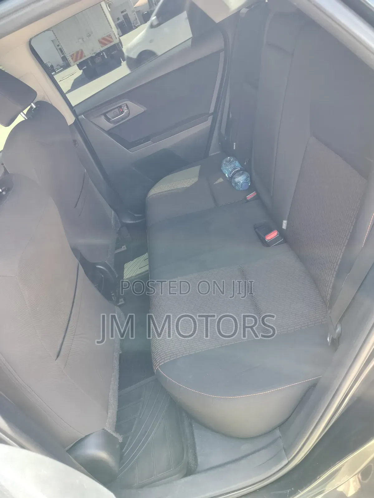 Toyota Auris 2016 Matt Black