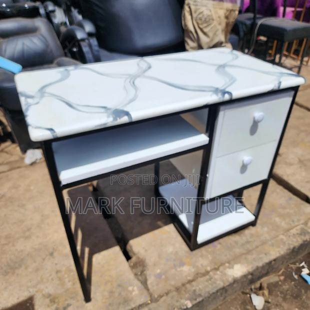 Black Manicure Table