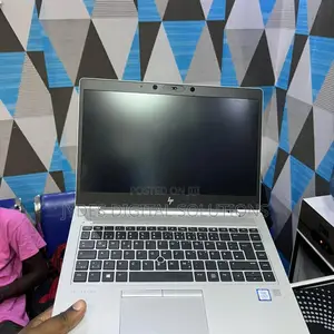 Laptop HP EliteBook 830 G5 8GB Intel Core i5 SSD 256GB