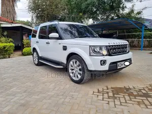 Land Rover Lr4 2015 White