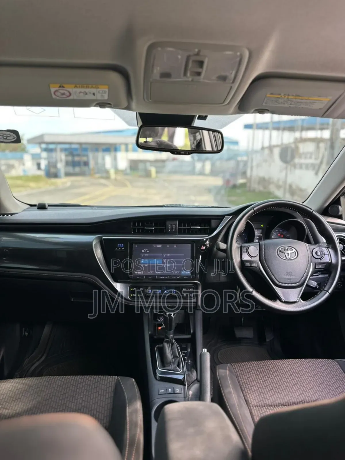 Toyota Auris 2016 Matt Black