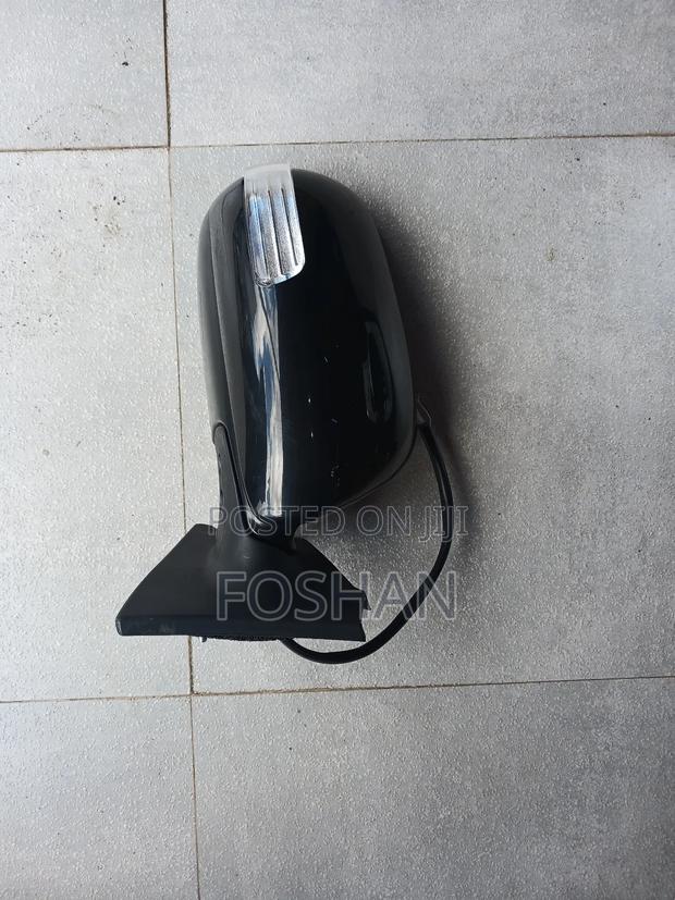 Vitz 2010 Side Mirror With Indicator