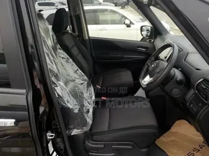 Nissan Serena 2019 Black