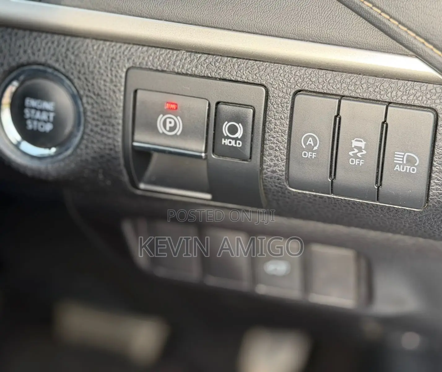 Toyota Harrier 2019