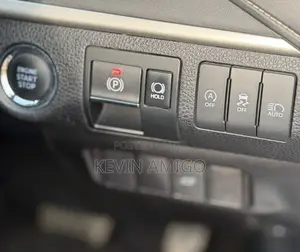 Toyota Harrier 2019