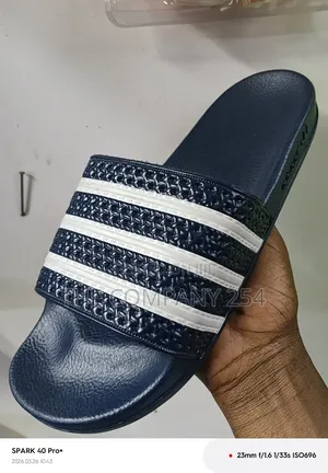 Quality Casual Rubber Sole Nike Adidas Men Slide Open Shoes