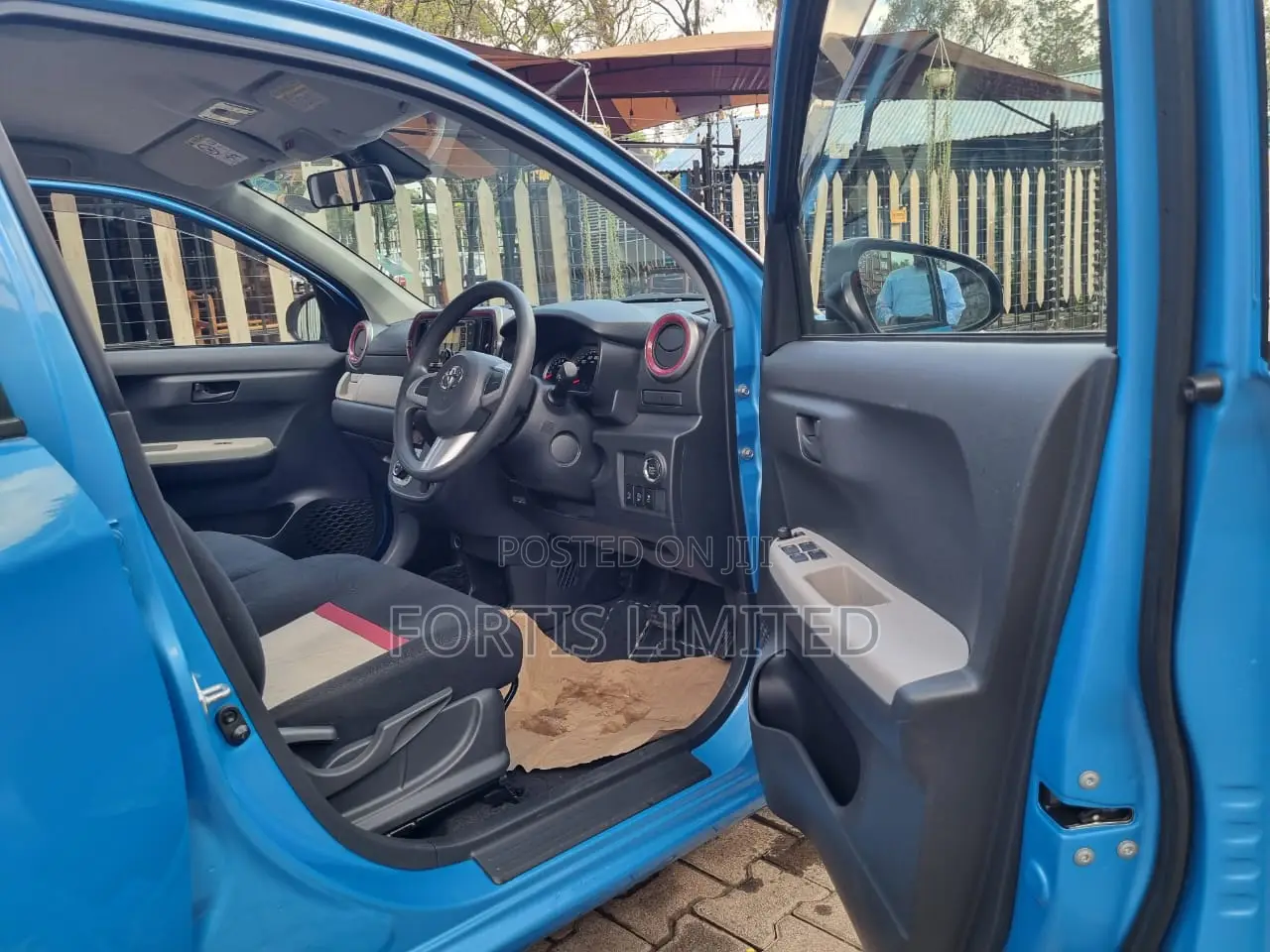 Toyota Passo 1.0 FWD 2016 Blue