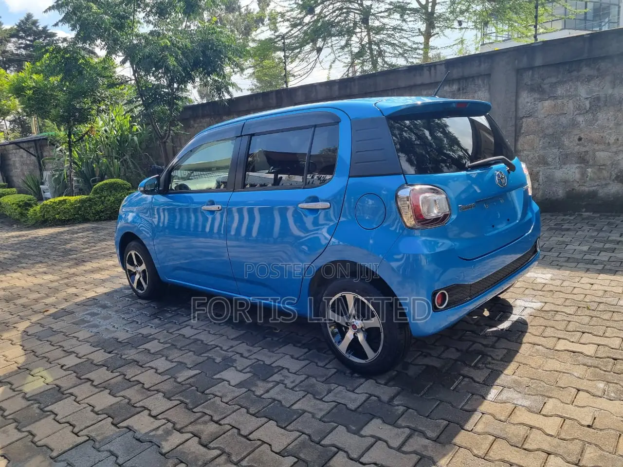 Toyota Passo 1.0 FWD 2016 Blue