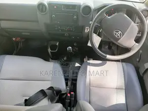Toyota Land Cruiser 2020 White