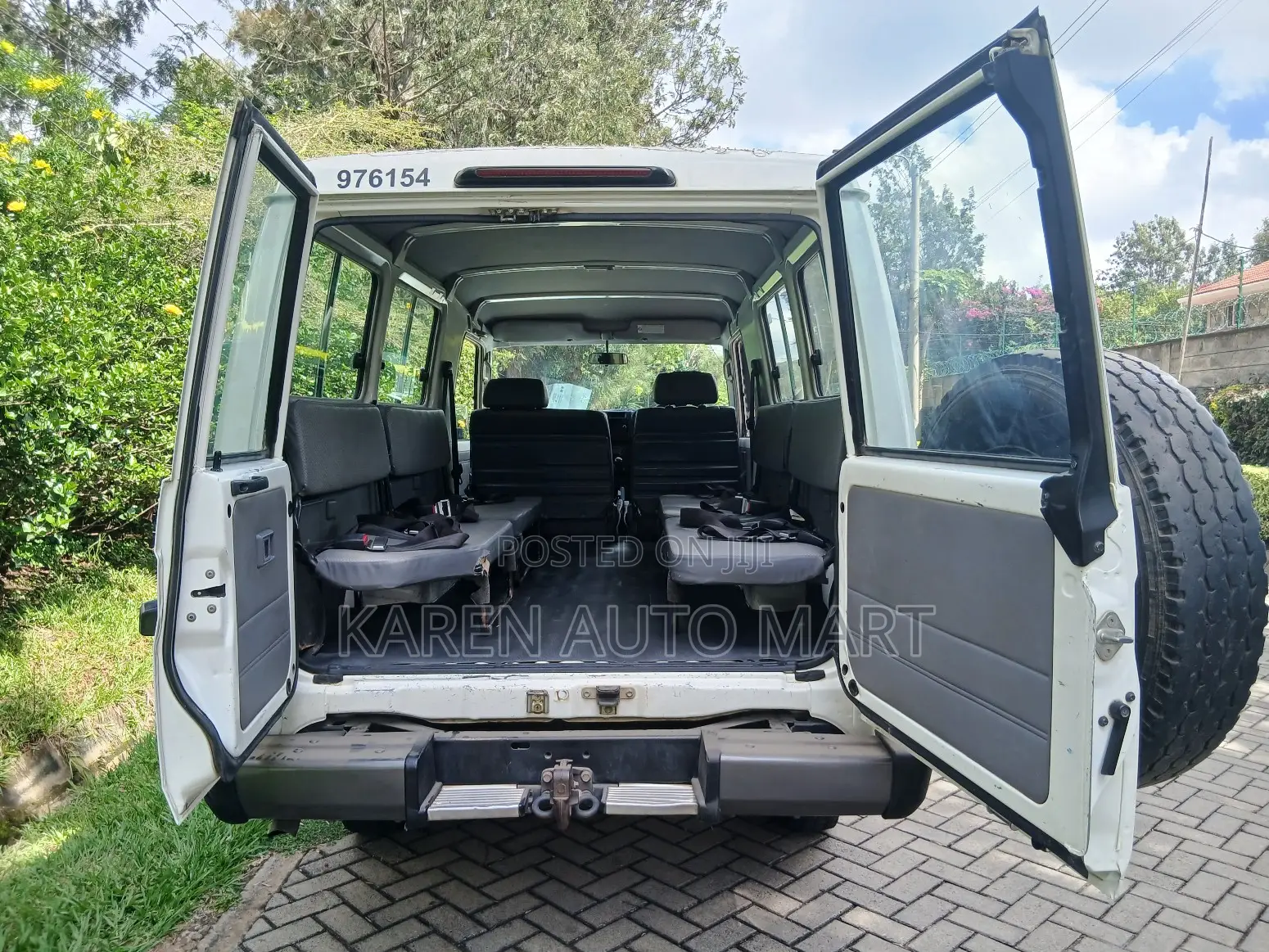 Toyota Land Cruiser 2020 White