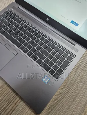 Laptop HP ZBook 15u G5 16GB Intel Core i7 SSD 256GB
