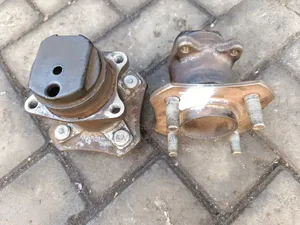Y12 Rear Hub Fir Nissan Wingroad,March