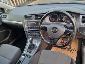 Volkswagen Golf 2016 Blue