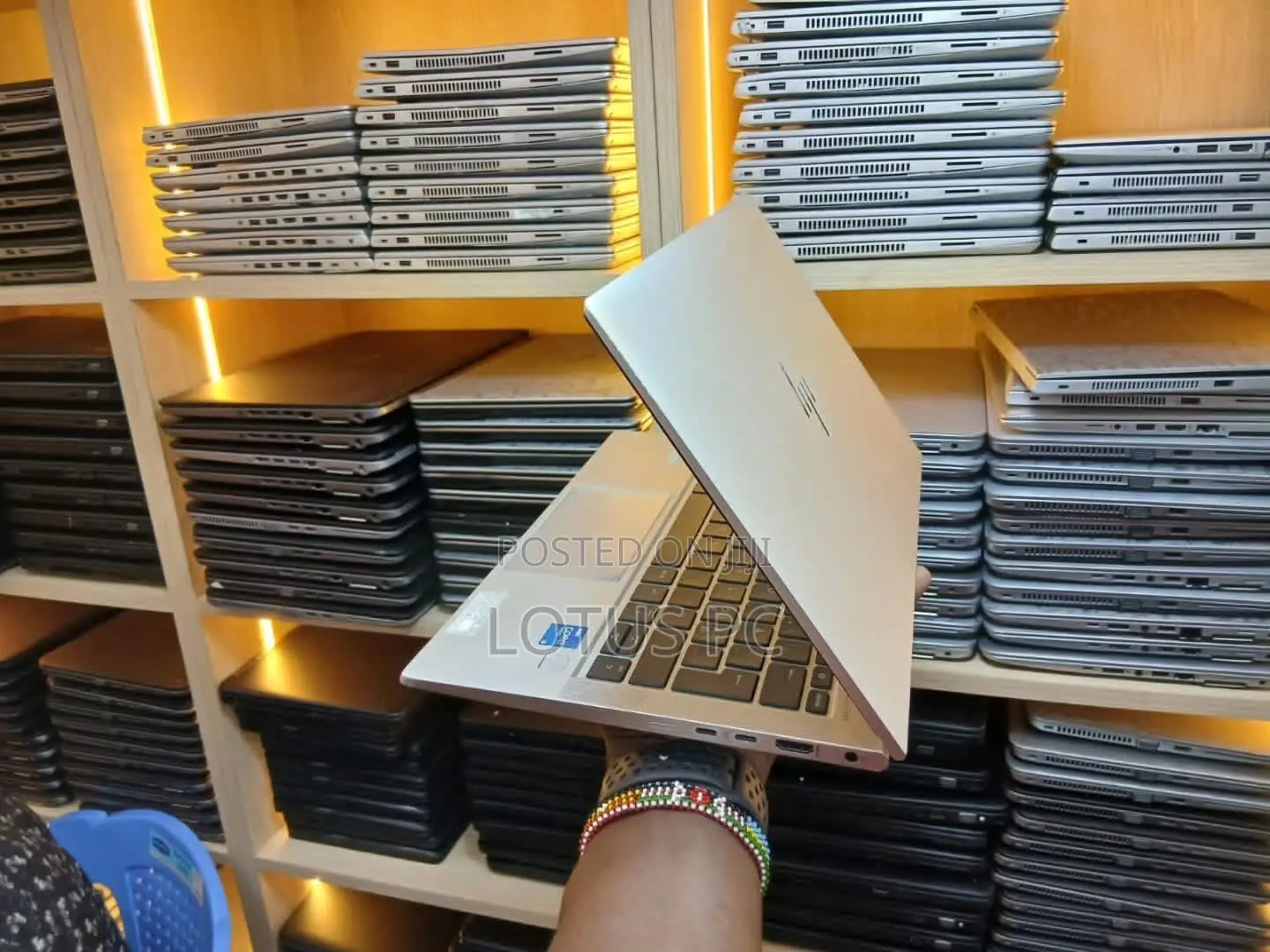 Laptop HP EliteBook 830 G8 8GB Intel Core i5 SSD 256GB