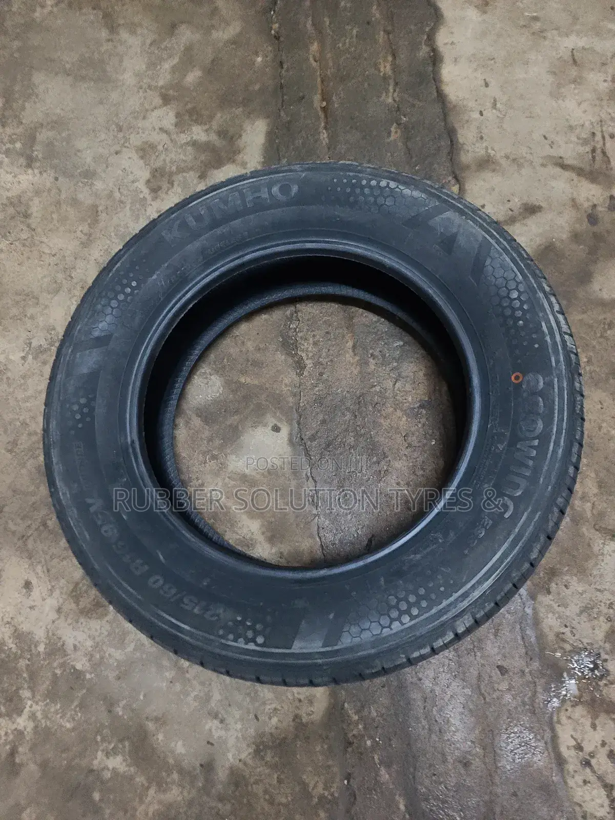 215 /60 R16 Kumho Tyres 95 v Ecowing Es31