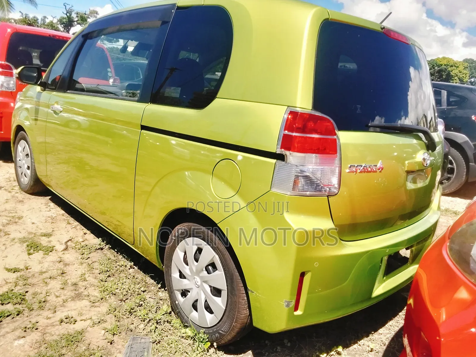 Toyota Spade 2017 Green
