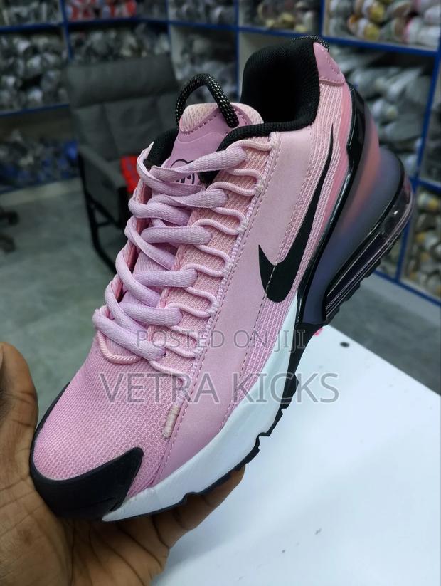 Nike Air Max Plus Pink Women’S Sneakers Stylish Comfort
