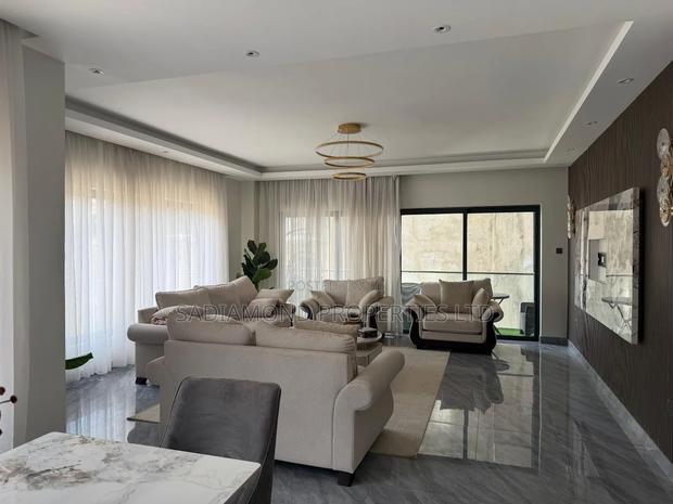 3bdrm Apartment in Parklands/Highridge for rent - main view