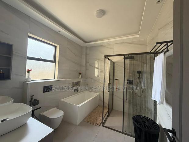 3bdrm Apartment in Parklands/Highridge for rent - thumbnail 7