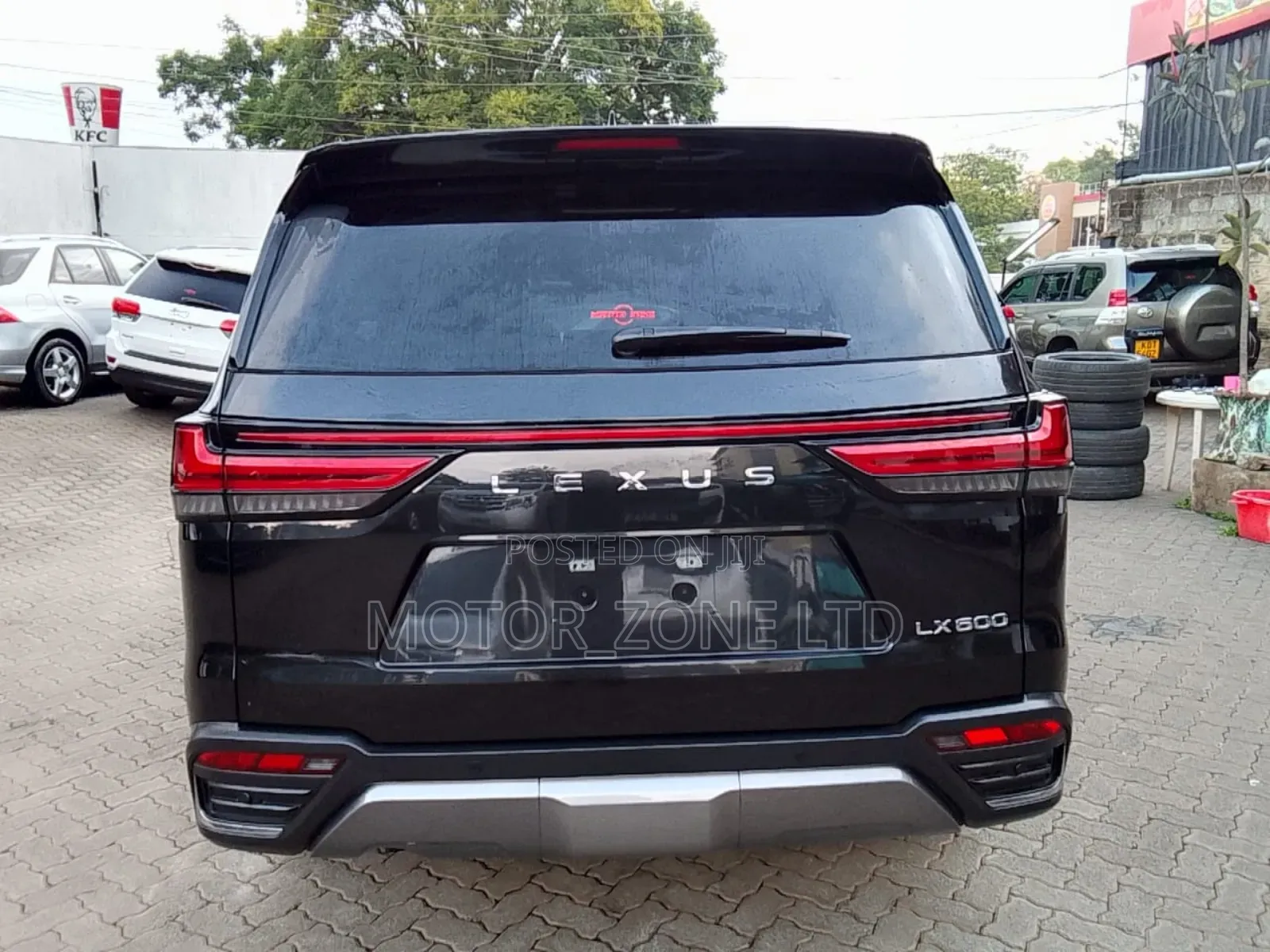 Lexus LX LX 600 2023 Black