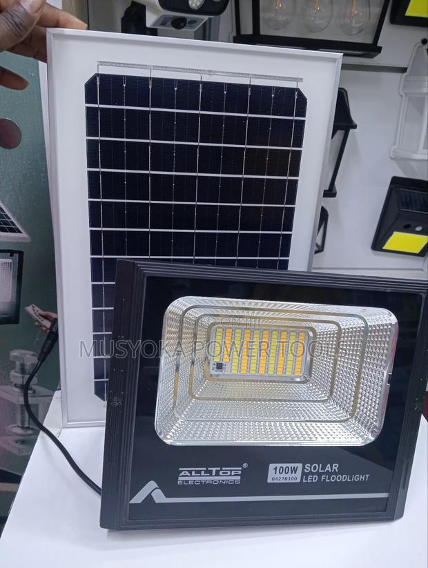 100watts Solar Flood Lights