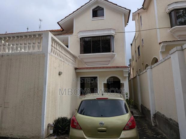 5bdrm Maisonette in Lavington, Muthangari for rent