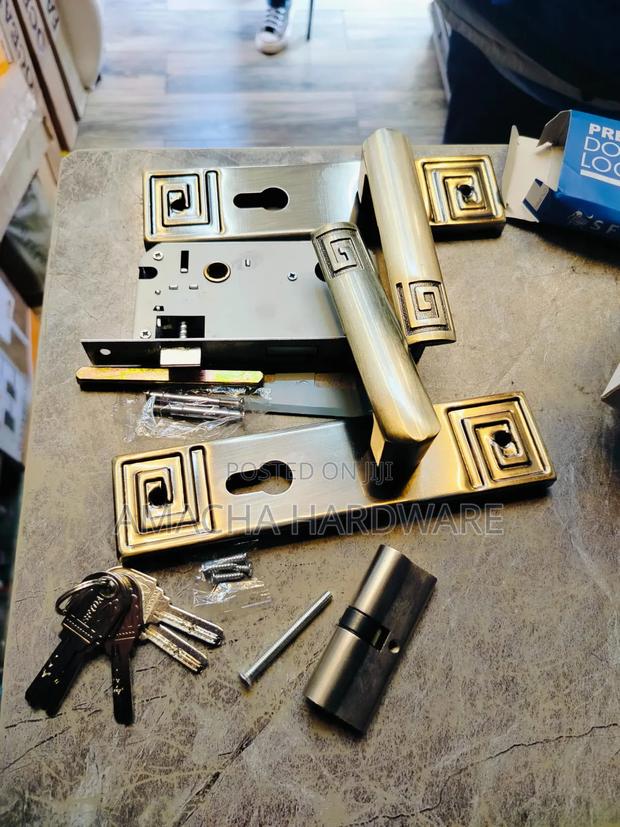 Sfida Door Lock 023 - main view