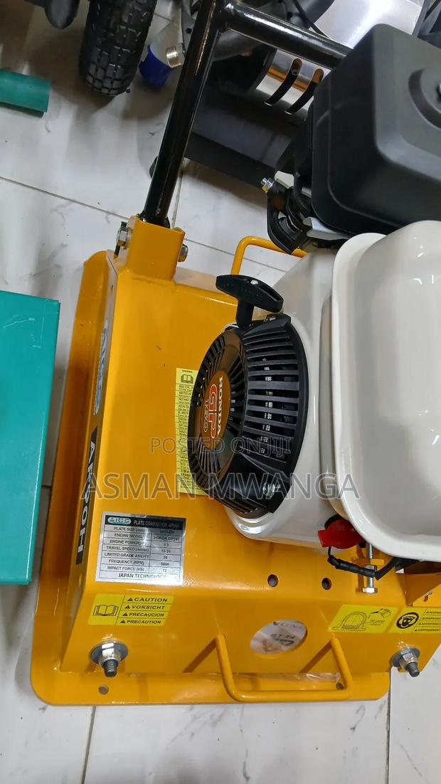 Commercial Plate Compactor - main view