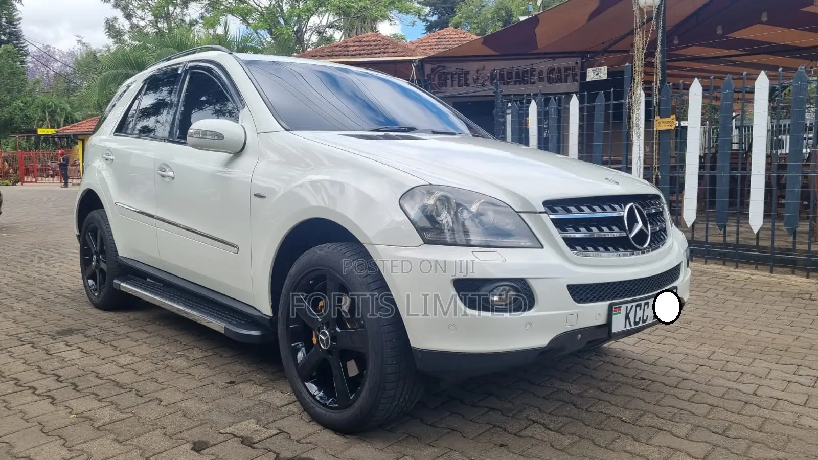 Mercedes-Benz M Class 2008 White